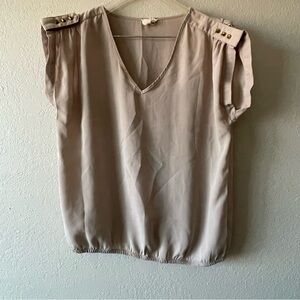 One Clothing, Women’s Beige Stud Shortsleeved V Neck Blouse, Size M